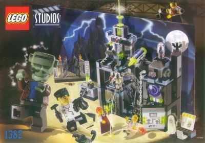 LEGO® Set 1382 - Scary Laboratory