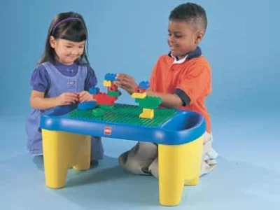 LEGO® Set 3024 - Building Table