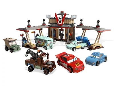 LEGO® Set 8487 - Flo's V8 Café