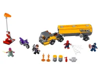 LEGO® Set 76067 - Tanker Truck Takedown