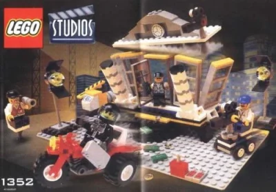 LEGO® Set 1352 - Explosion Studio