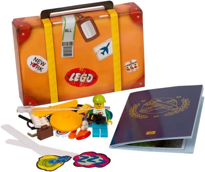 LEGO® Set 5004932 - LEGO My Travel Companion