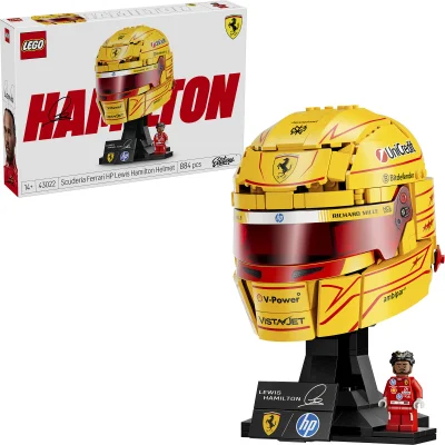 LEGO® Set 43022 - Scuderia Ferrari HP Lewis Hamilton Helmet