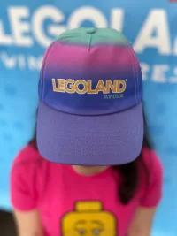 LEGO® Set CAP-2 - LEGOLAND Windsor Pastel Ombre Glitter Cap